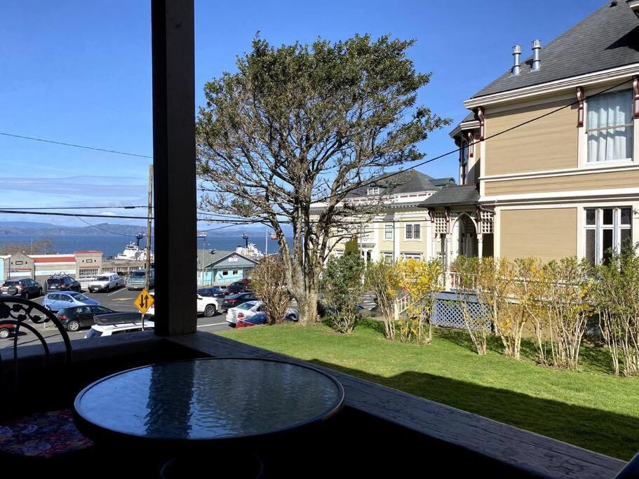 Historic Downtown Riverview Flat, No. 2 Astoria Eksteriør bilde